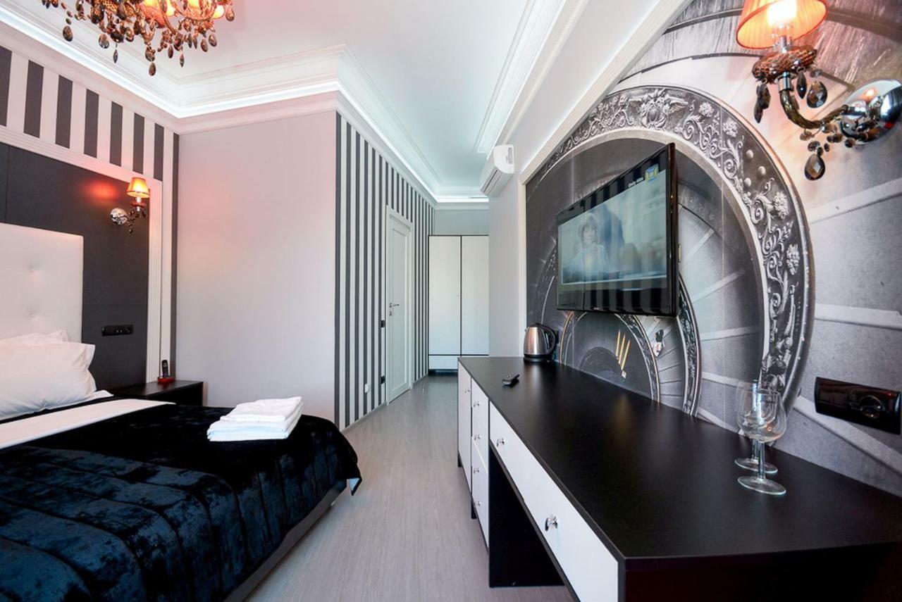 Partner Guest House Velyka Vasylkivska Kiev Esterno foto